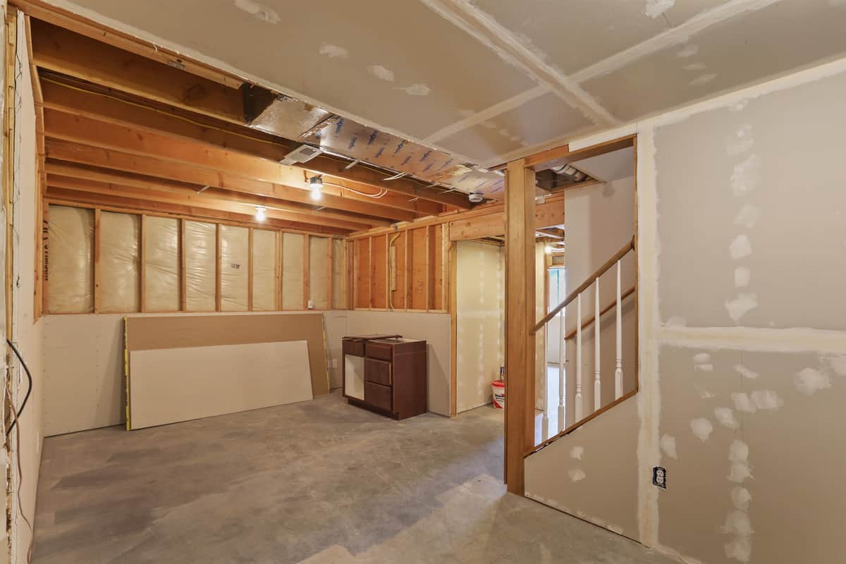 2820 W Hawthorne Rd thumbnail 26