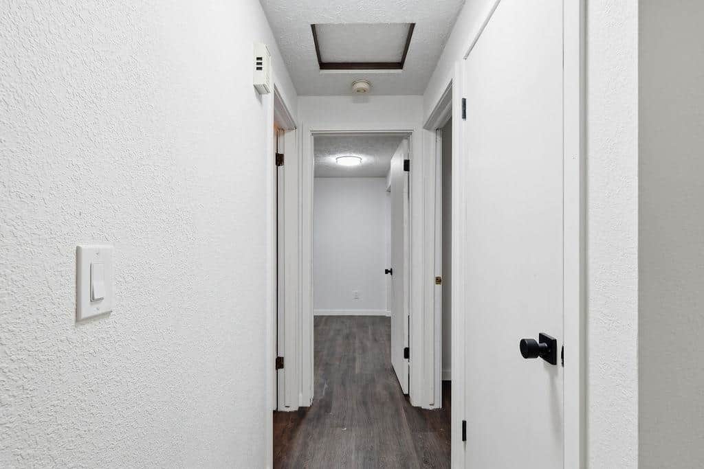 322 W 20TH Ave thumbnail 14