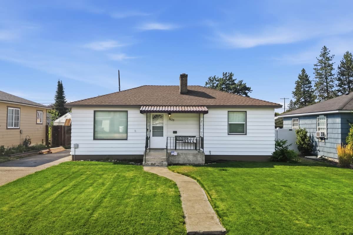 3823 W Princeton Ave
