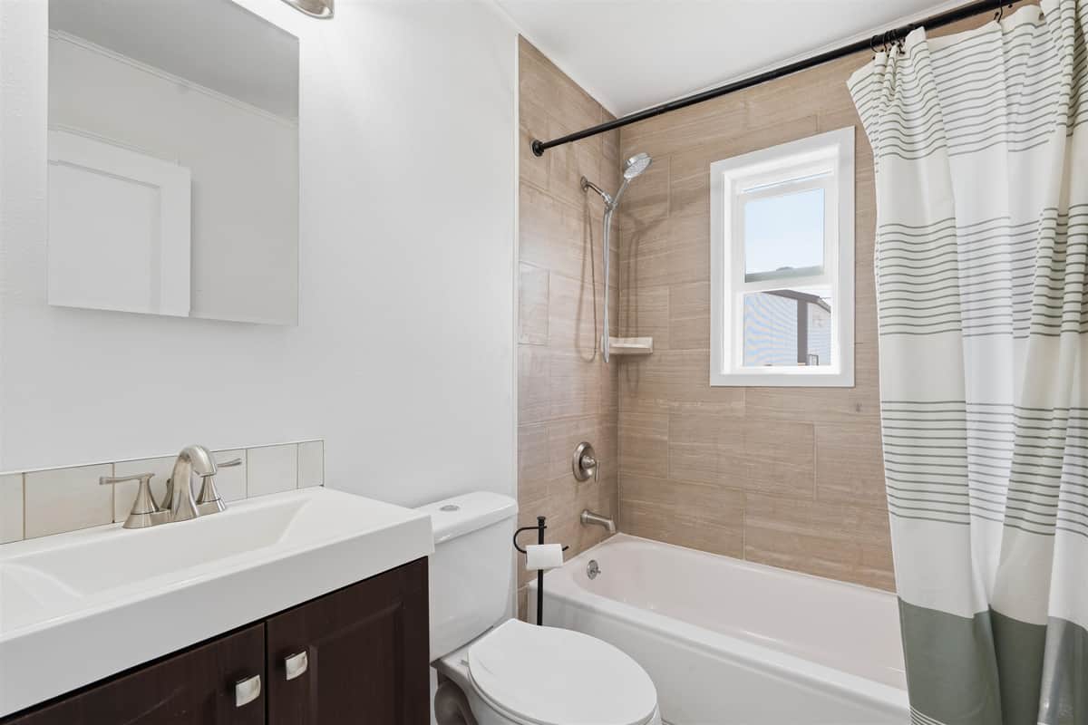 3823 W Princeton Ave thumbnail 15