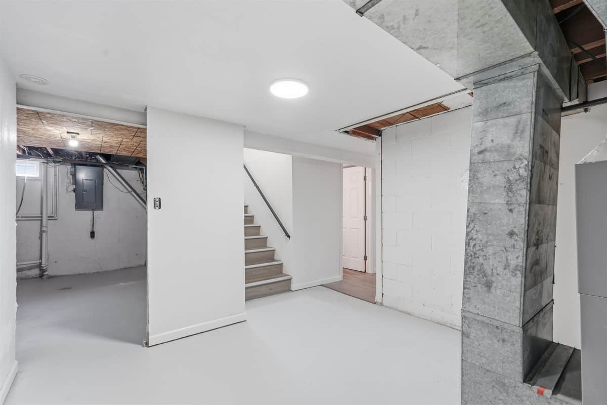 3823 W Princeton Ave thumbnail 20