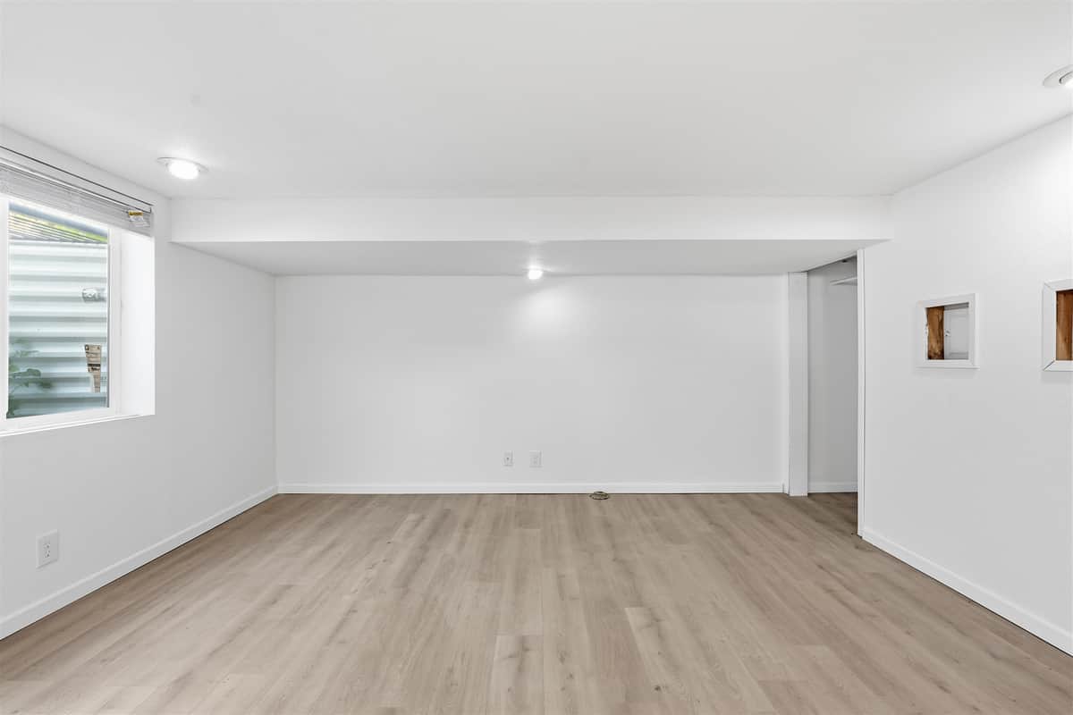 3823 W Princeton Ave thumbnail 28