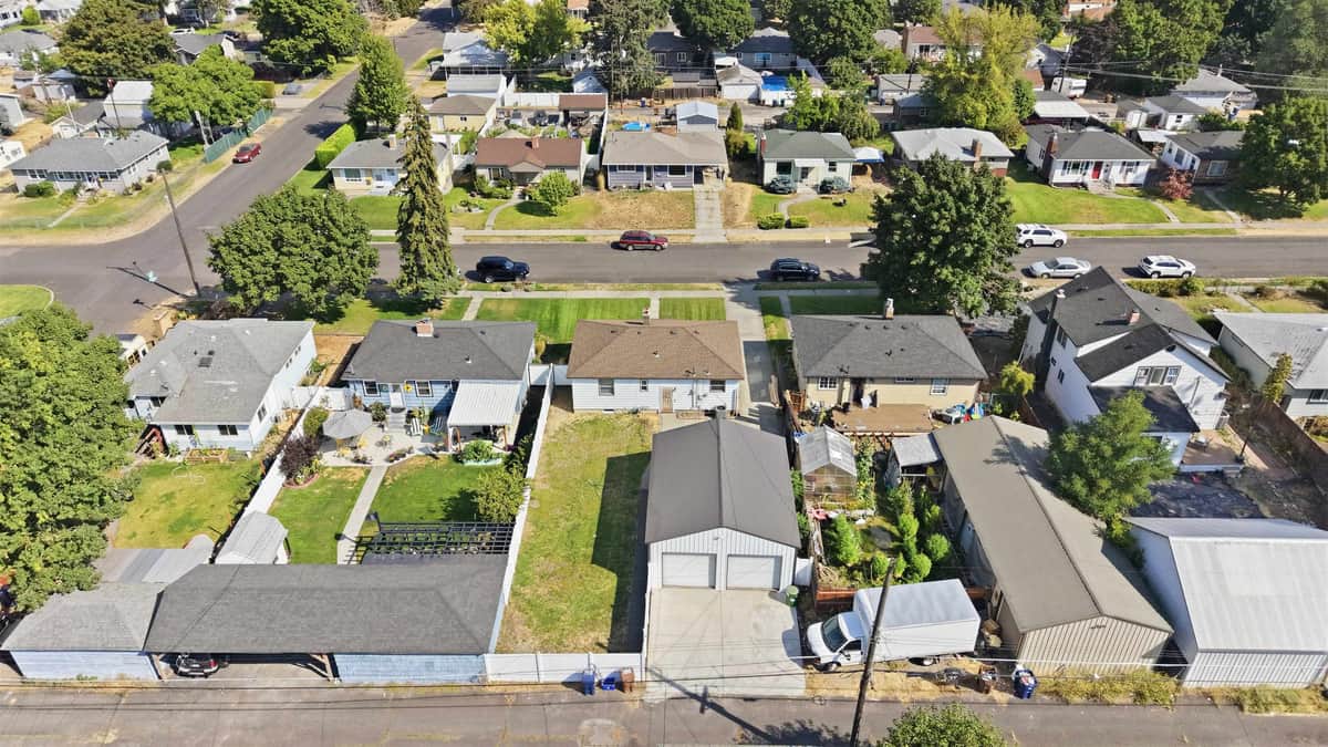 3823 W Princeton Ave thumbnail 39