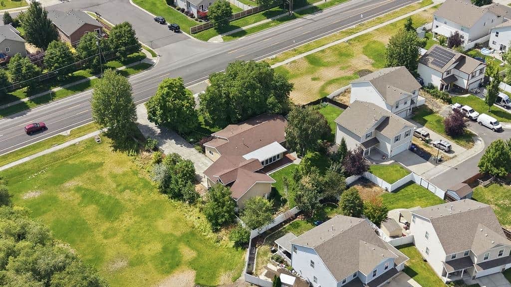 1616 W Strong Rd thumbnail 7