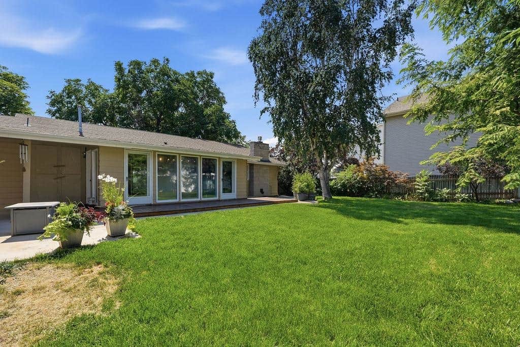 1616 W Strong Rd thumbnail 45