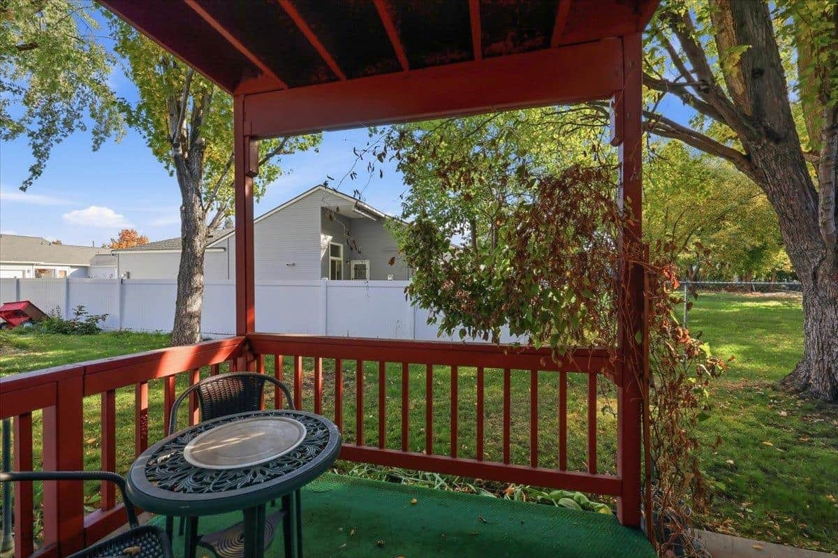 250 N RAYMOND Rd thumbnail 17