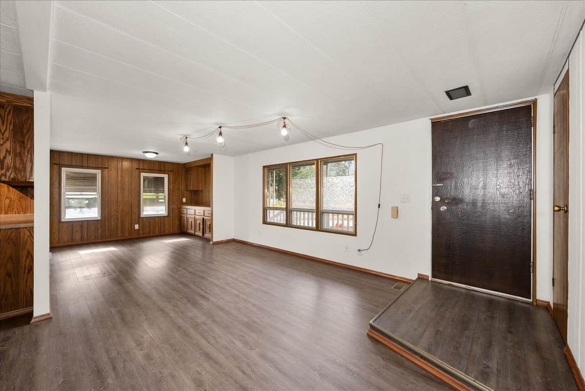 4315 E 8th Ave thumbnail 8