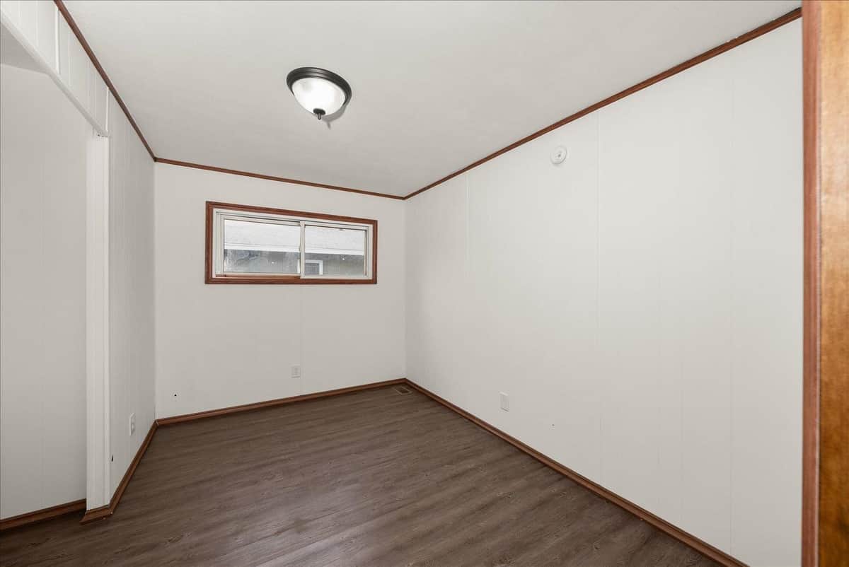 4315 E 8th Ave thumbnail 21