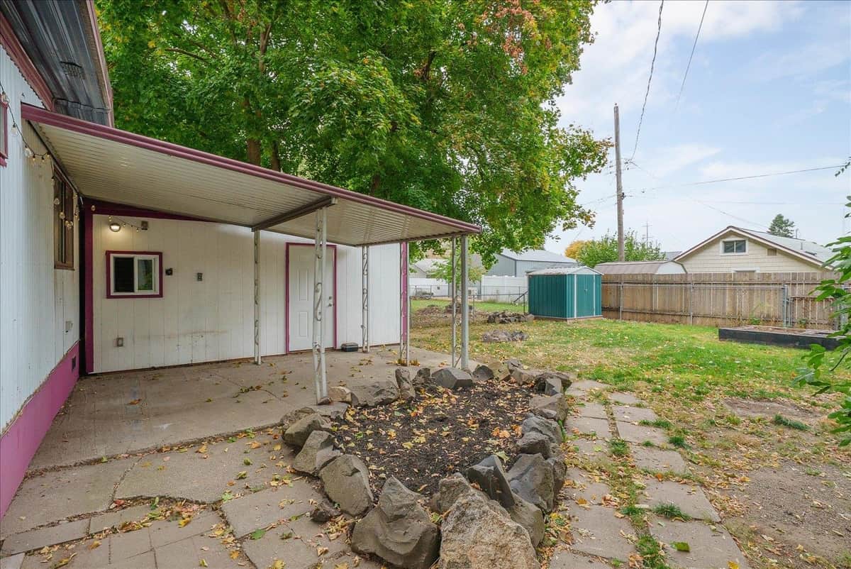 4315 E 8th Ave thumbnail 29