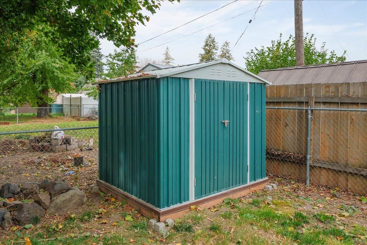 4315 E 8th Ave thumbnail 32
