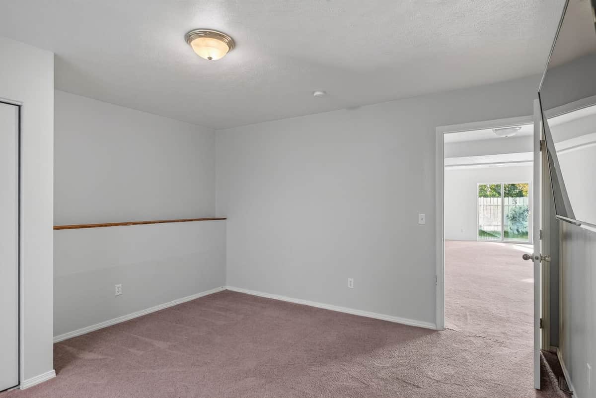 824 S Aspen St thumbnail 28