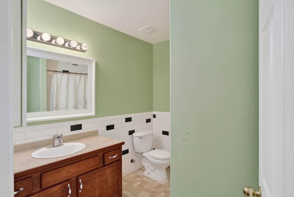 824 S Aspen St thumbnail 12