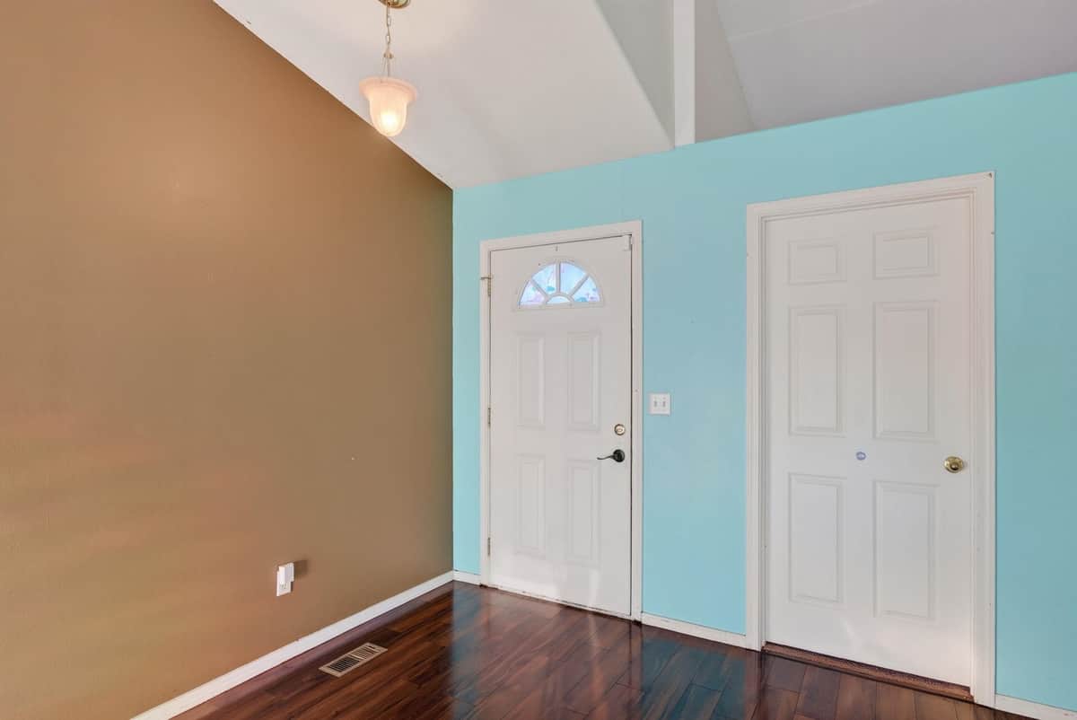824 S Aspen St thumbnail 5