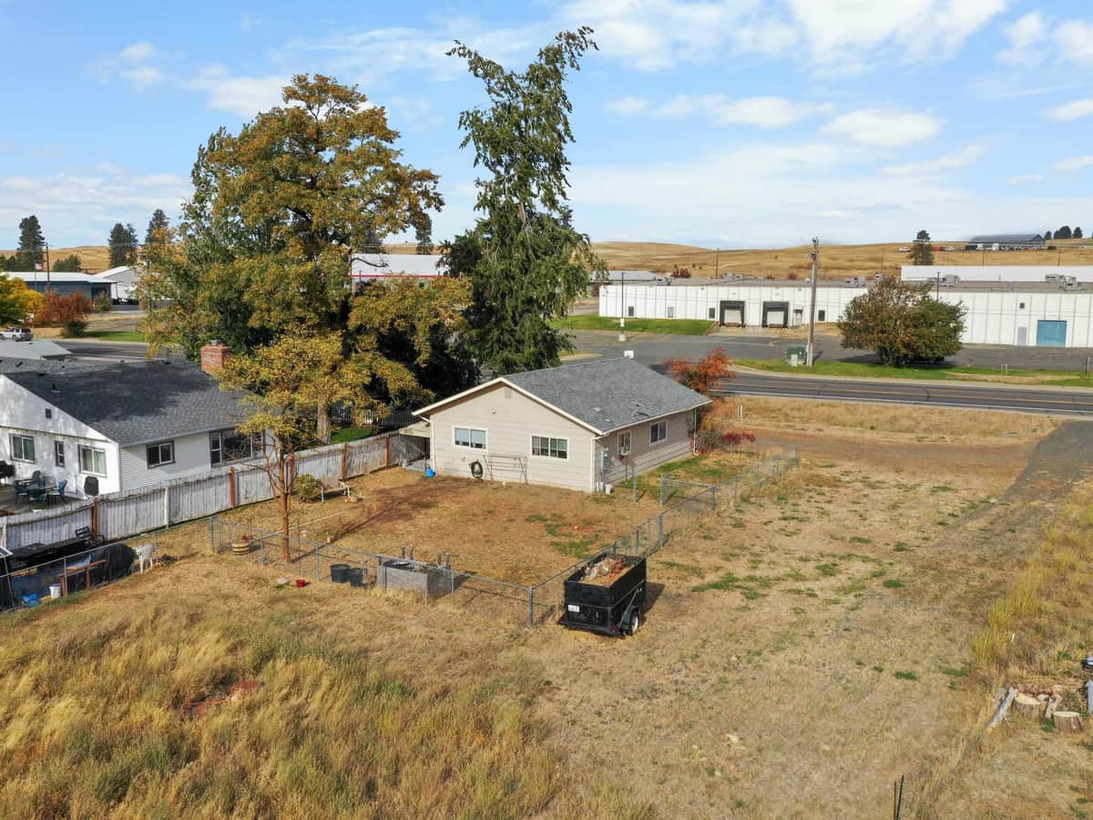1529 W 1st Ave thumbnail 2