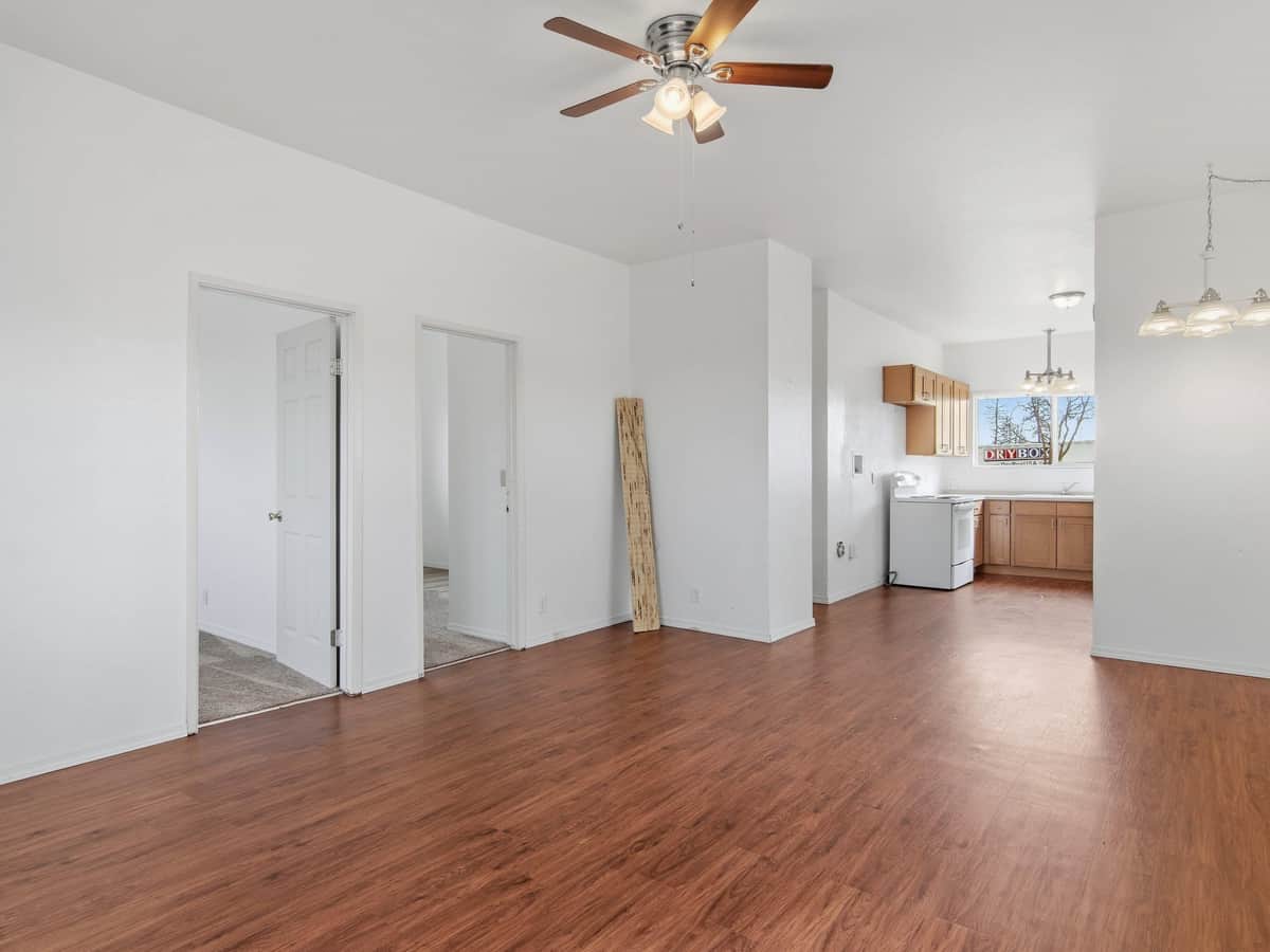 1529 W 1st Ave thumbnail 4