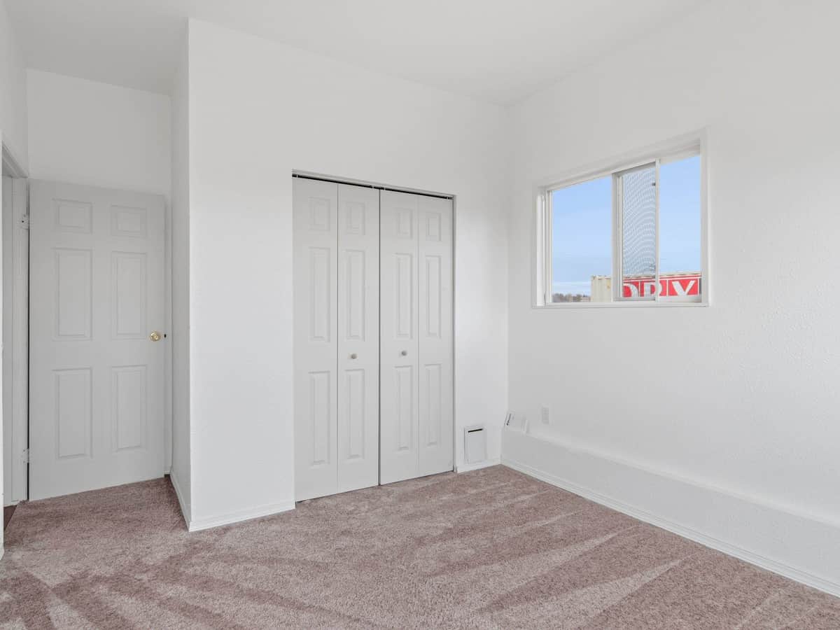 1529 W 1st Ave thumbnail 11