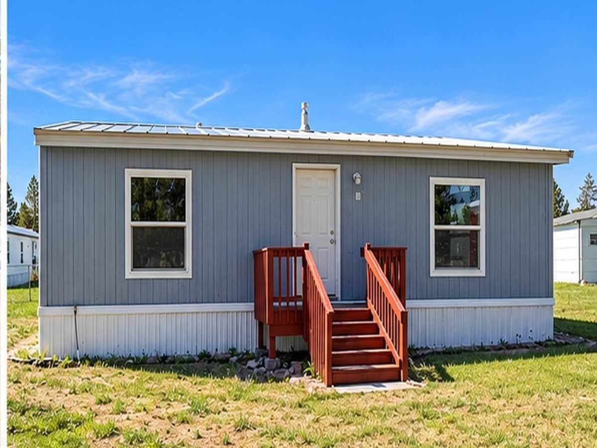 40602 N Newport Hwy