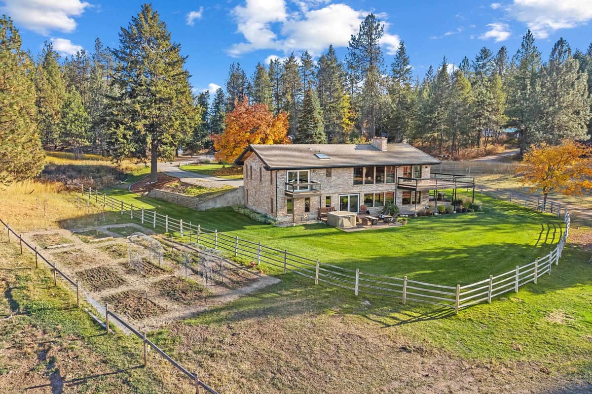 487 A Hotchkiss Rd thumbnail 6