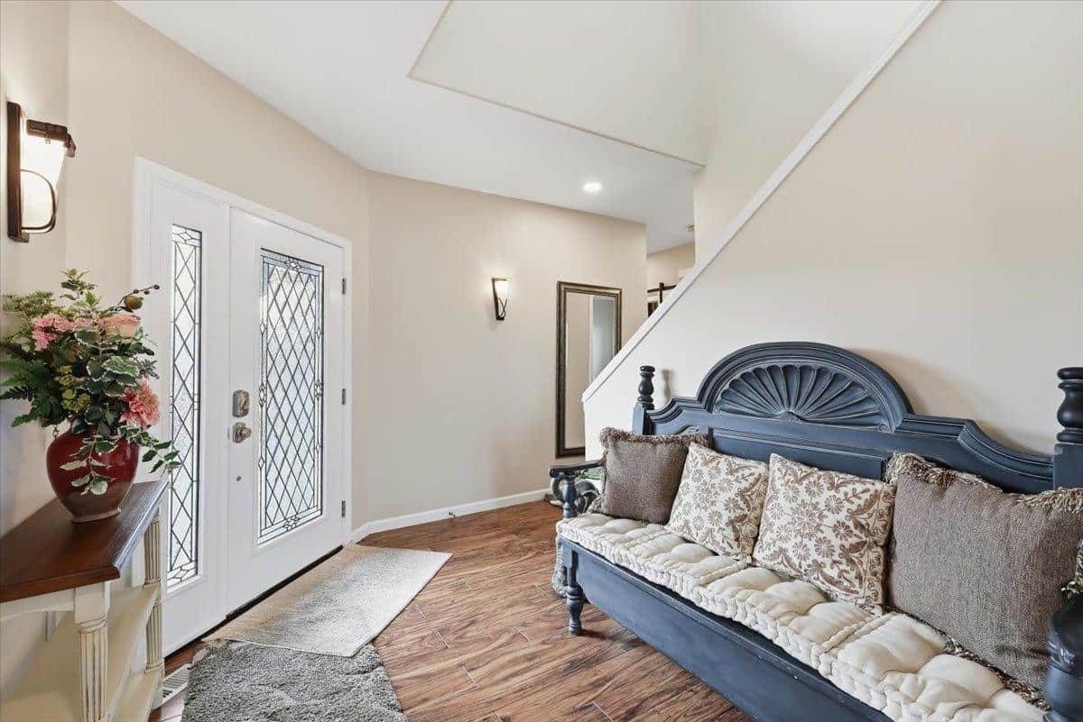 22718 E Dutchmans Ln thumbnail 15