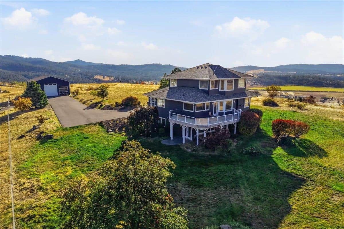 22718 E Dutchmans Ln thumbnail 35