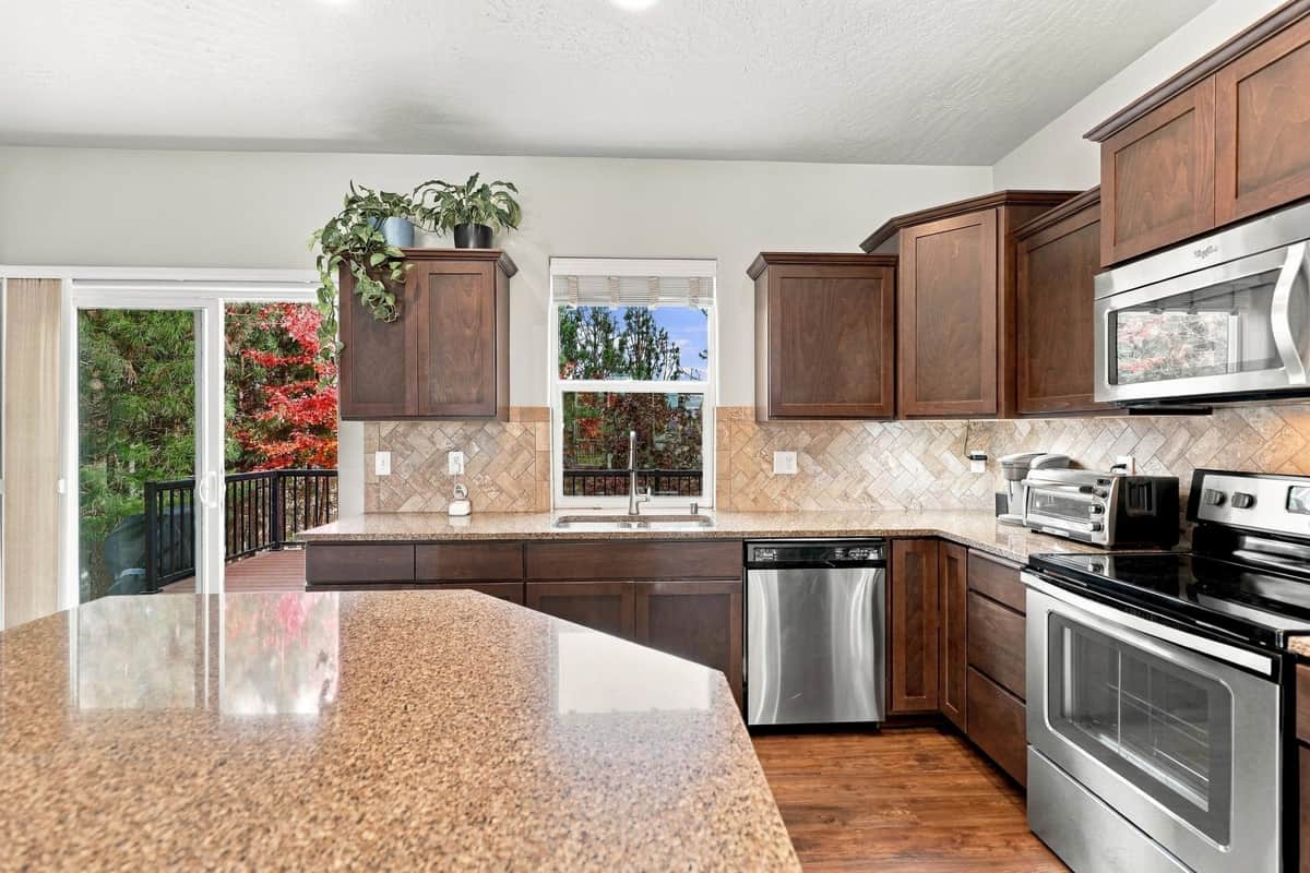 9206 N Rosebury Ln thumbnail 9