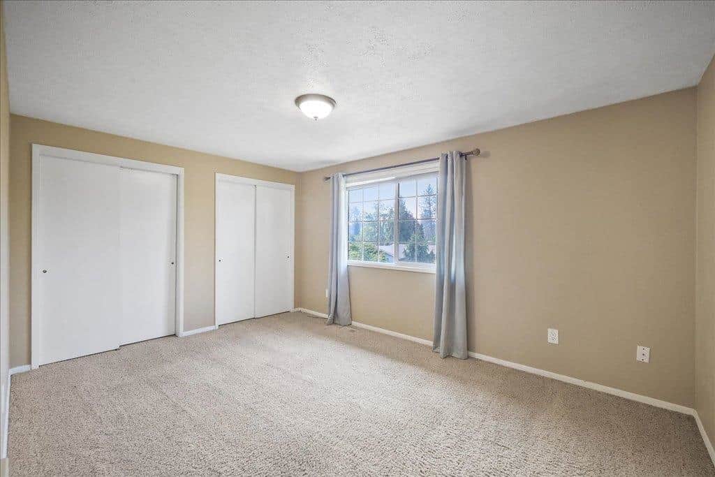 1427 E 35th Ave thumbnail 4