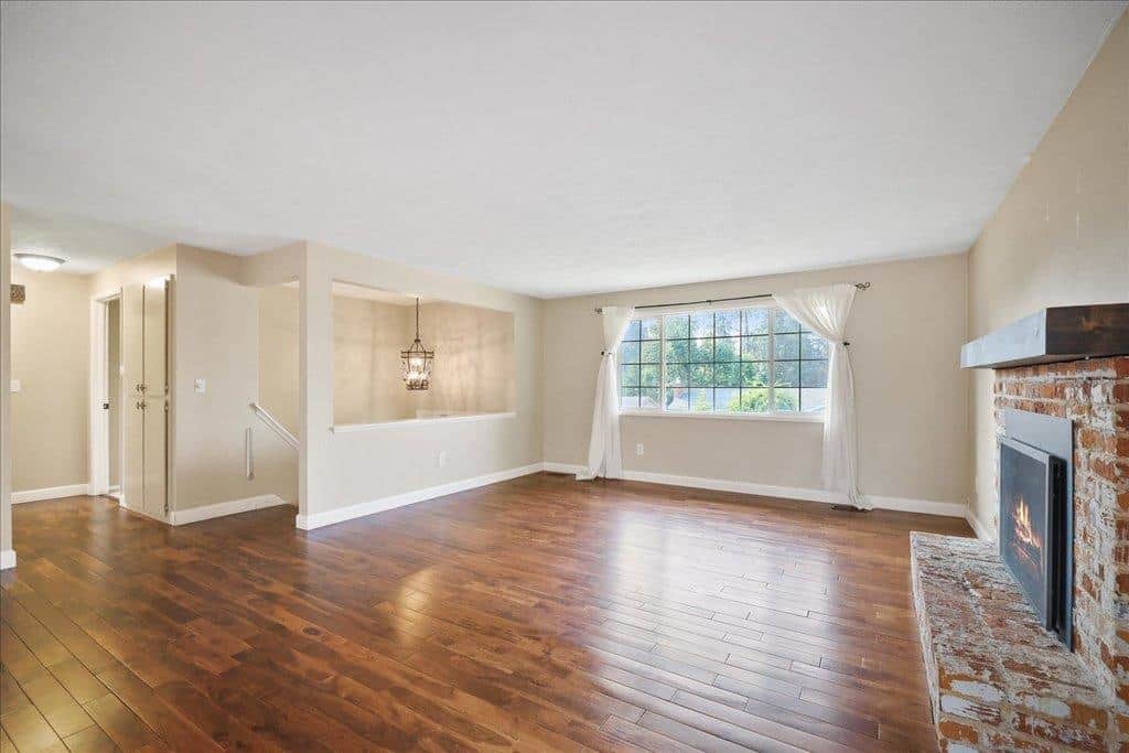 1427 E 35th Ave thumbnail 11