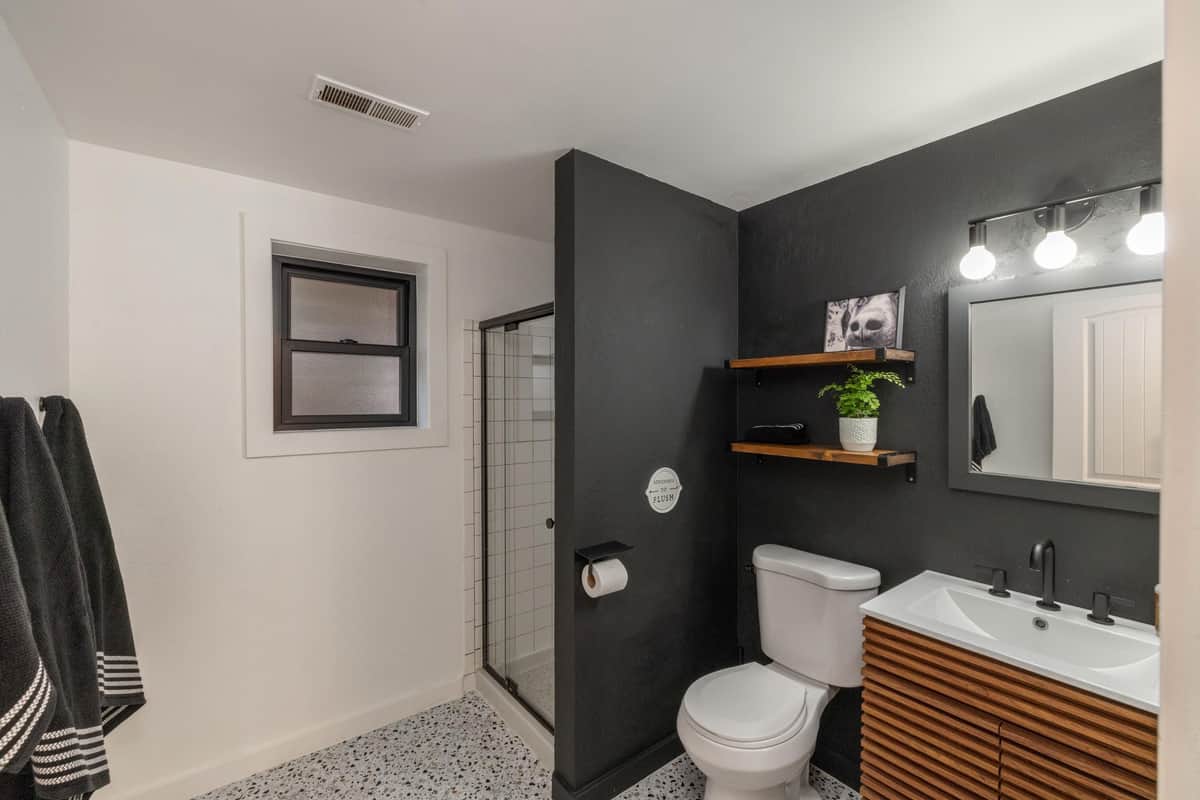 6021 S NAPA St thumbnail 10