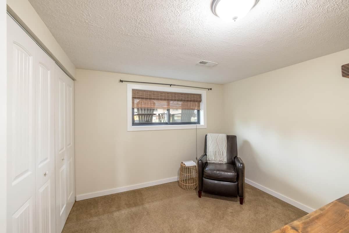 6021 S NAPA St thumbnail 11