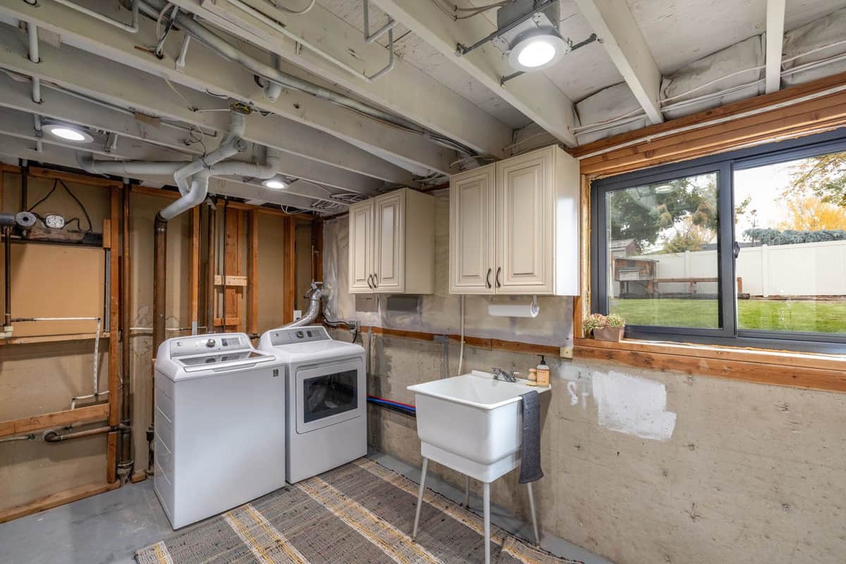 6021 S NAPA St thumbnail 13