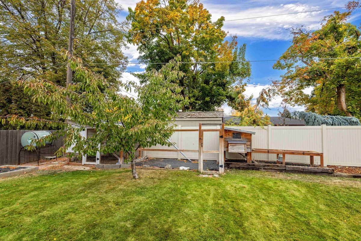 6021 S NAPA St thumbnail 39