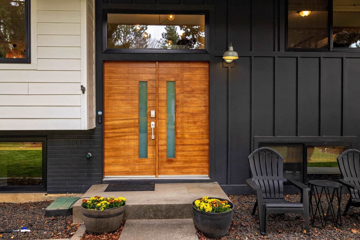 6021 S NAPA St thumbnail 2