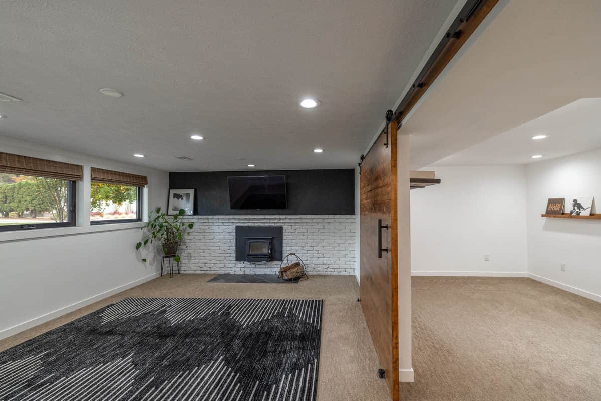 6021 S NAPA St thumbnail 28