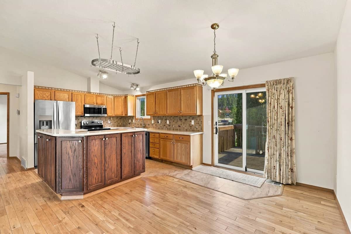 13378 W Greenfield Rd thumbnail 6