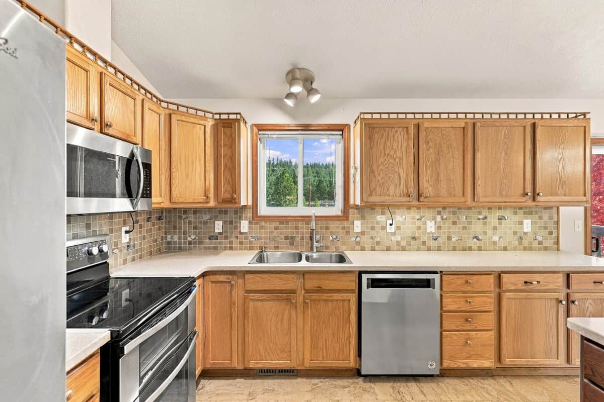 13378 W Greenfield Rd thumbnail 10