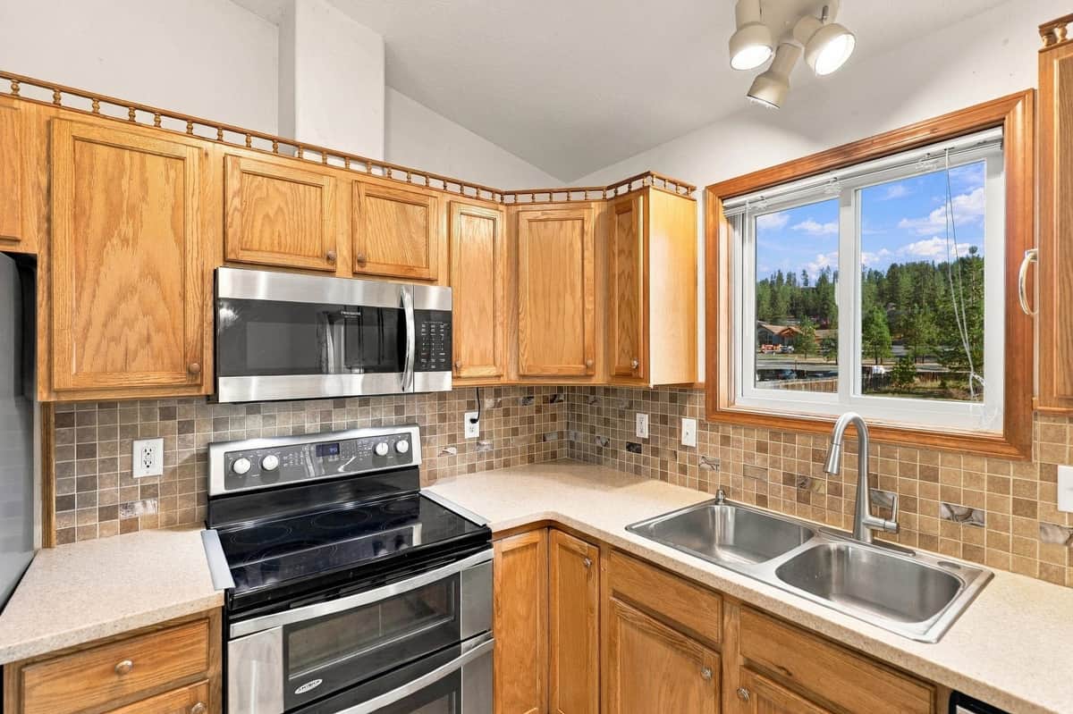 13378 W Greenfield Rd thumbnail 11
