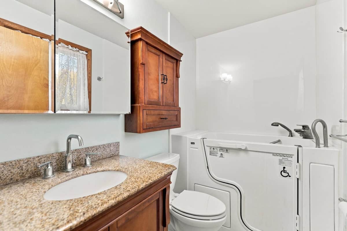 13378 W Greenfield Rd thumbnail 14
