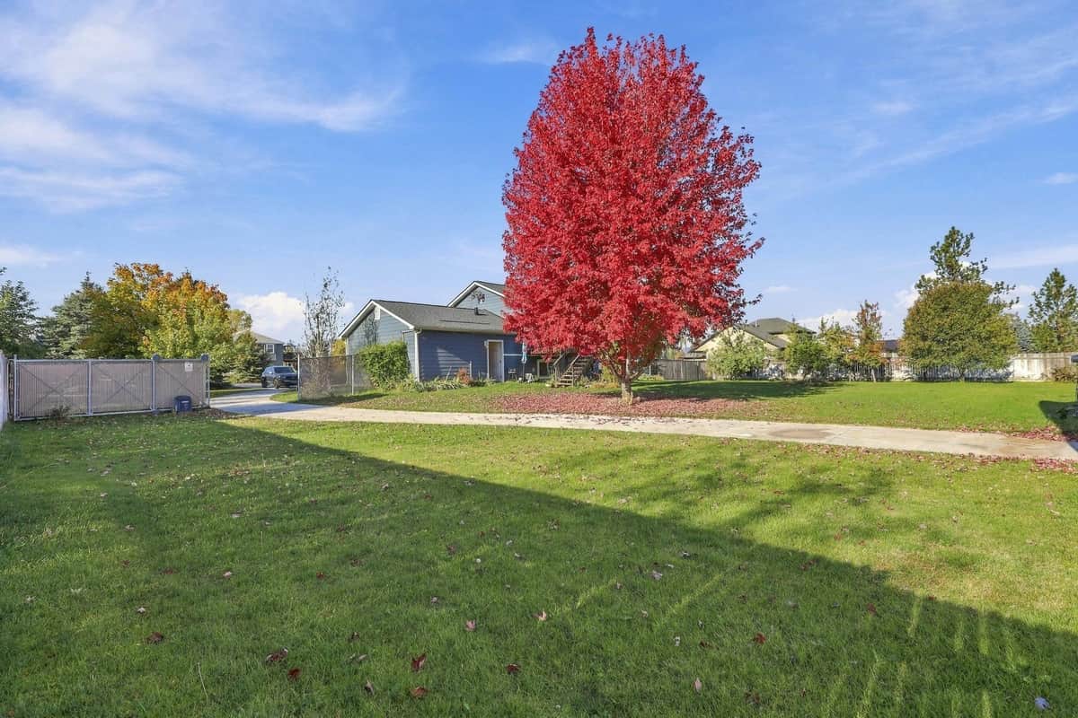 13378 W Greenfield Rd thumbnail 27