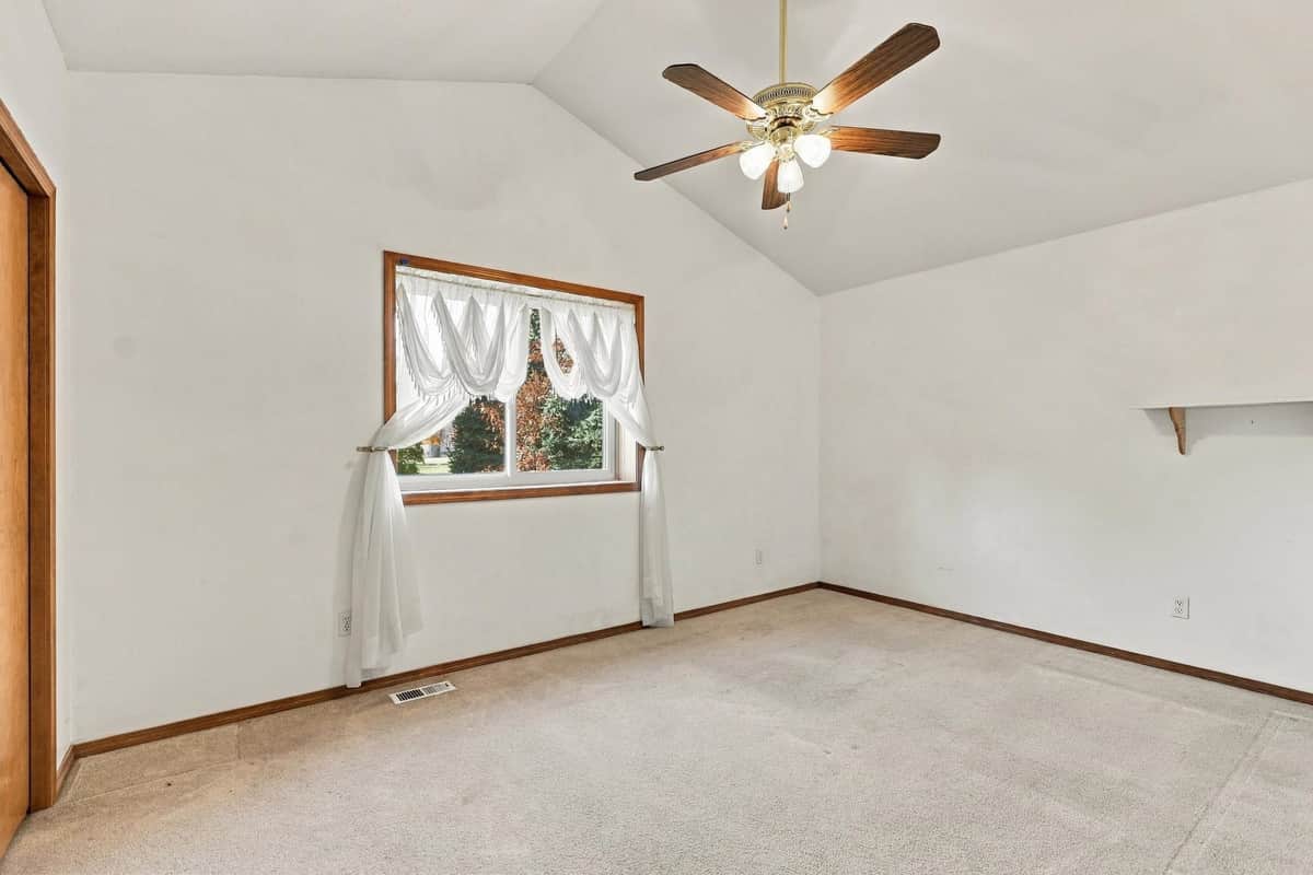 13378 W Greenfield Rd thumbnail 15