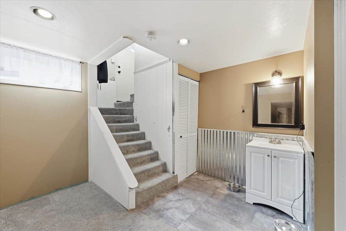 513 N Felts Rd thumbnail 15