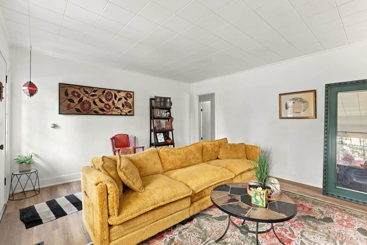 3312 N Columbia Cir thumbnail 7