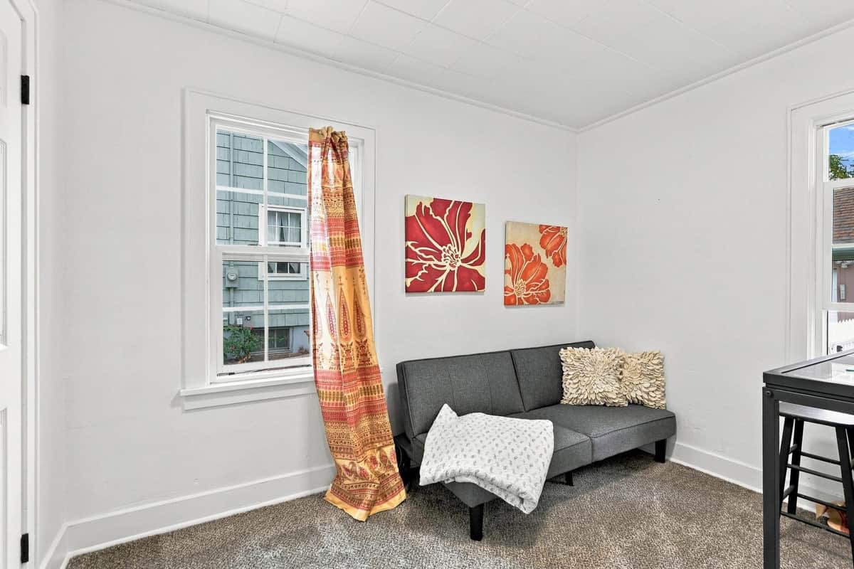 3312 N Columbia Cir thumbnail 10