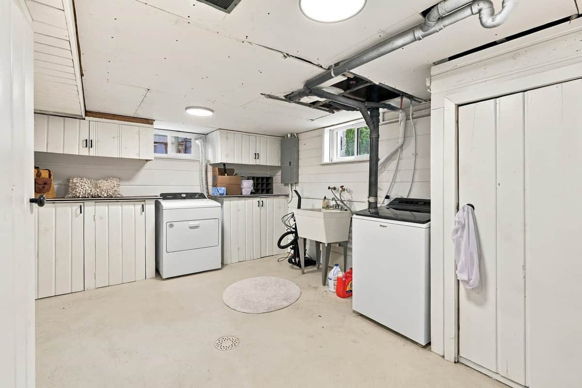 3312 N Columbia Cir thumbnail 16