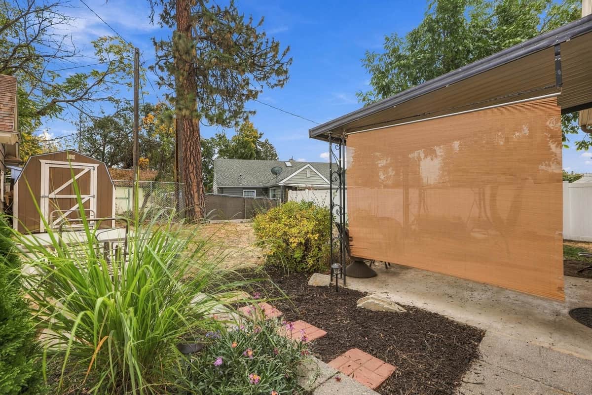 3312 N Columbia Cir thumbnail 25