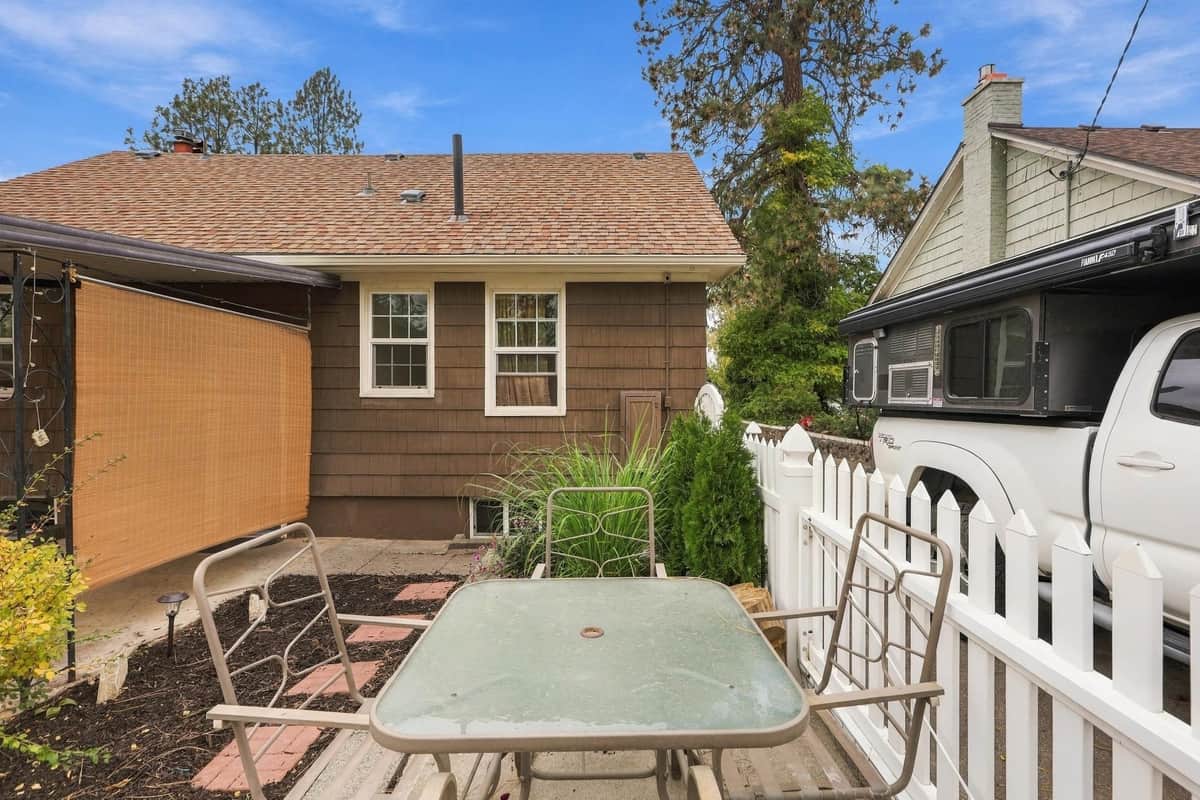 3312 N Columbia Cir thumbnail 26