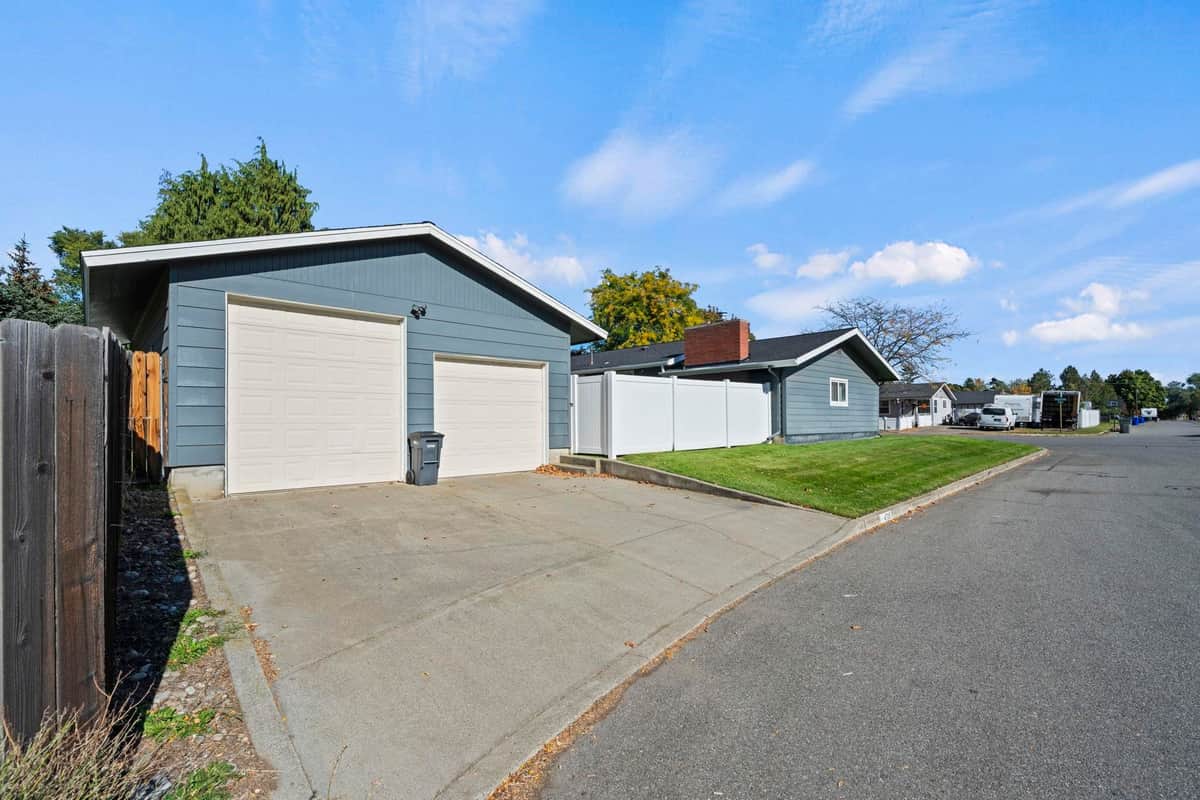 4705 N Mayhew Rd thumbnail 47