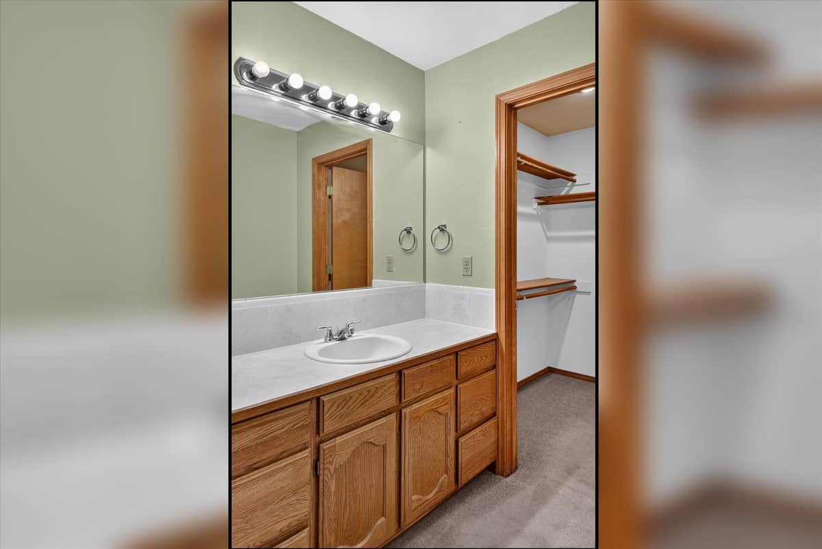 16115 E LONGFELLOW Ave thumbnail 25