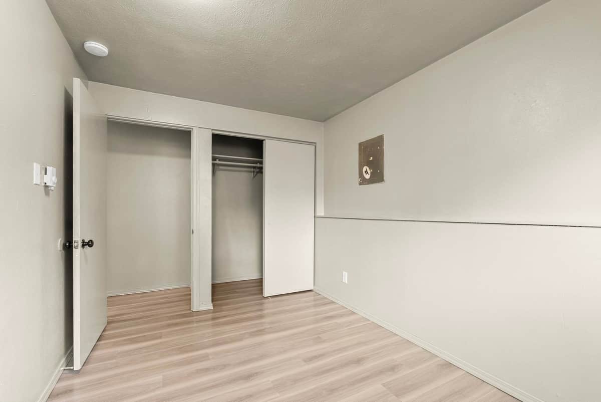 3315 E Garnet Ave thumbnail 18