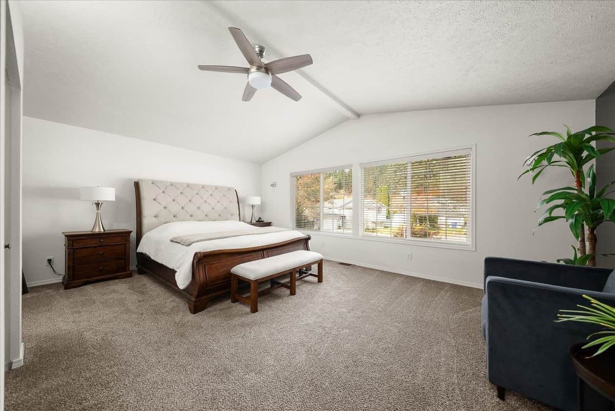 5004 N Lillian Ct thumbnail 17