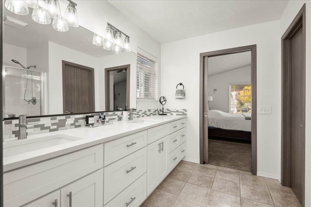 5004 N Lillian Ct thumbnail 20